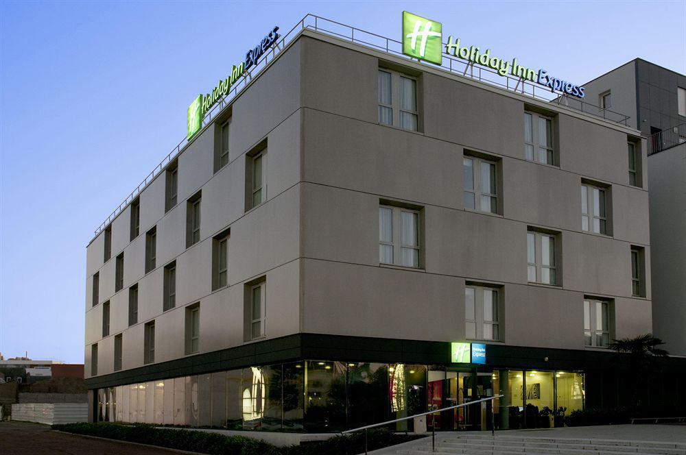 Holiday Inn Express Saint-Nazaire By Ihg Eksteriør billede